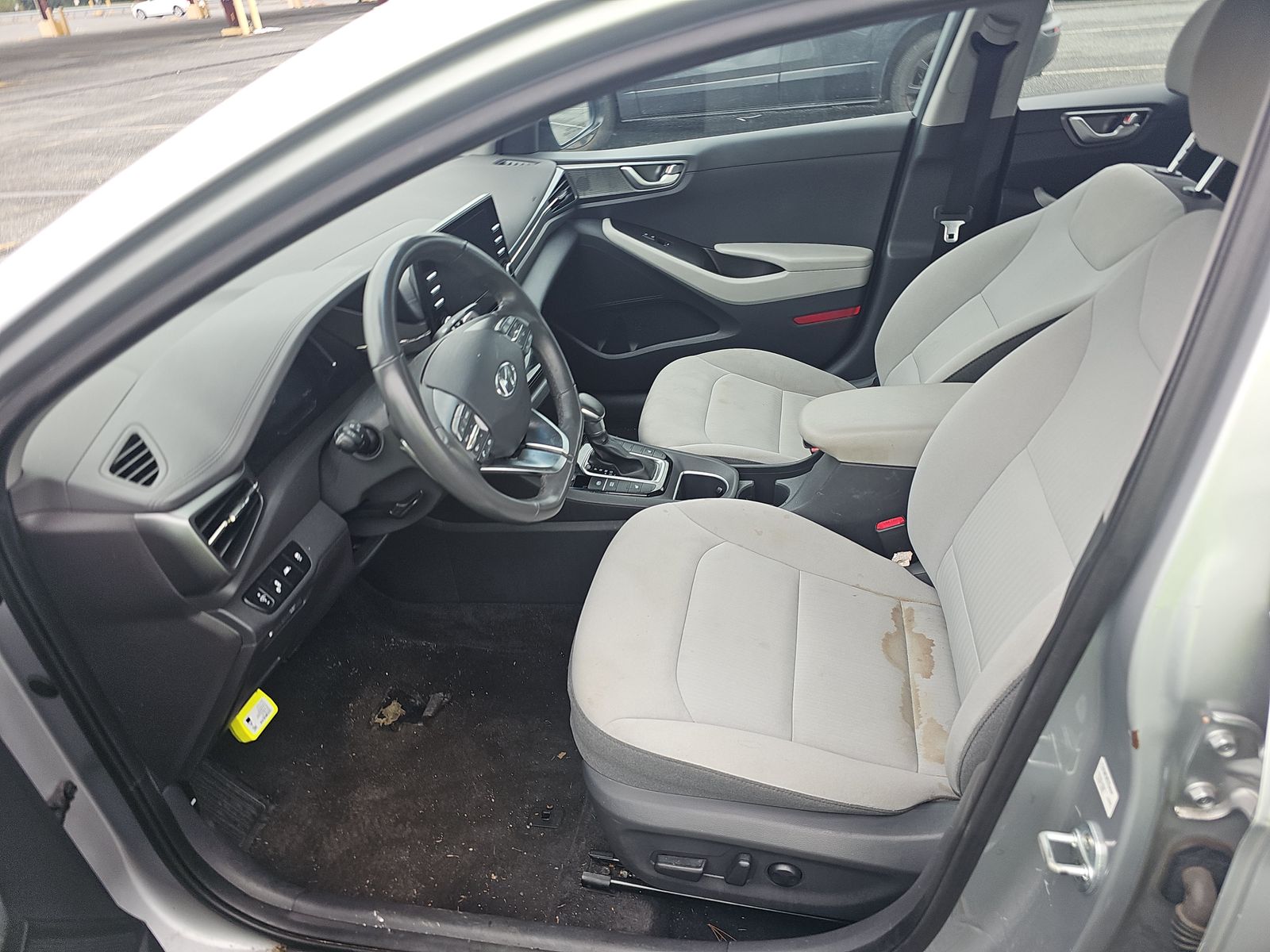 2021 Hyundai Ioniq Hybrid SE FWD