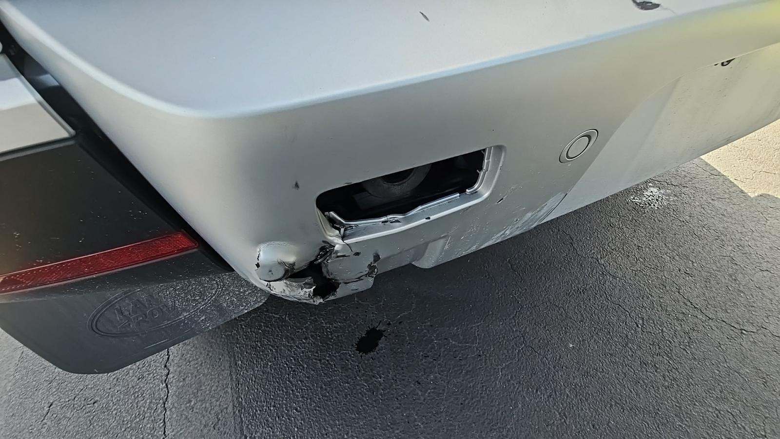 2023 Land Rover Defender 110 SE AWD