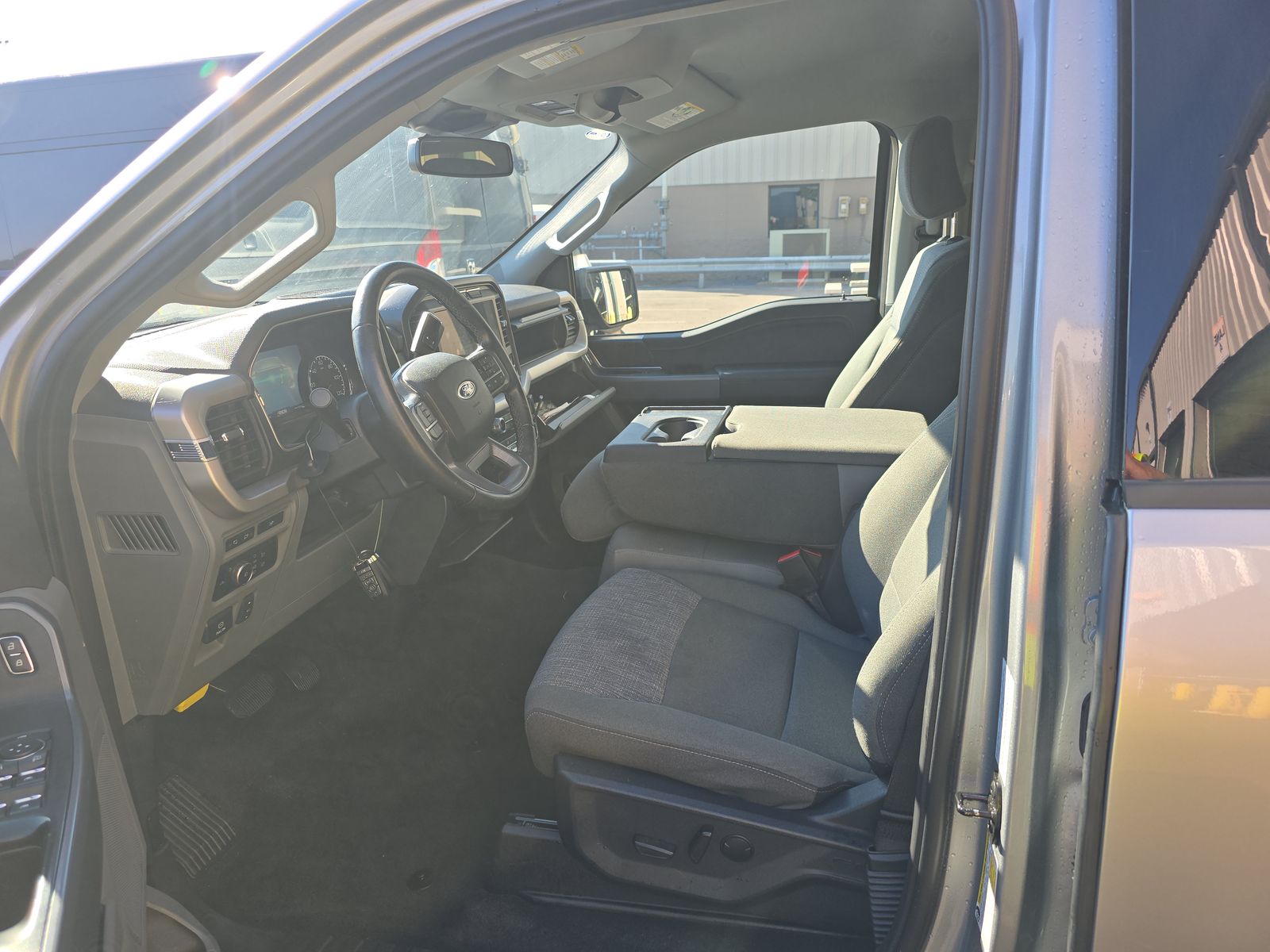 2023 Ford F-150 XLT AWD