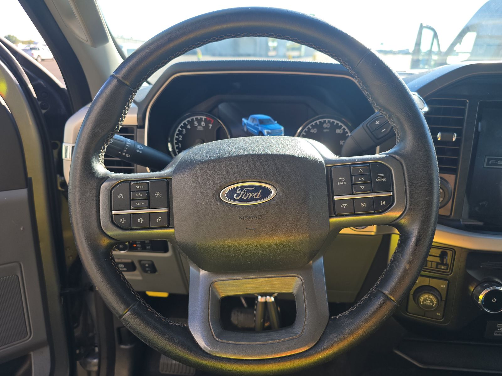 2023 Ford F-150 XLT AWD