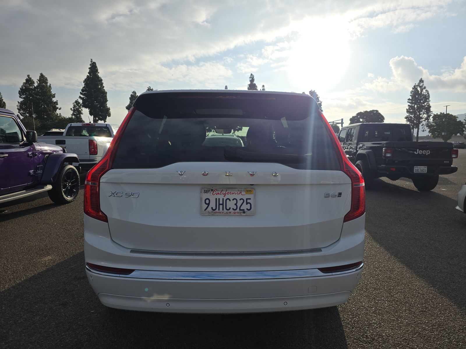 2024 Volvo XC90 B6 Plus AWD