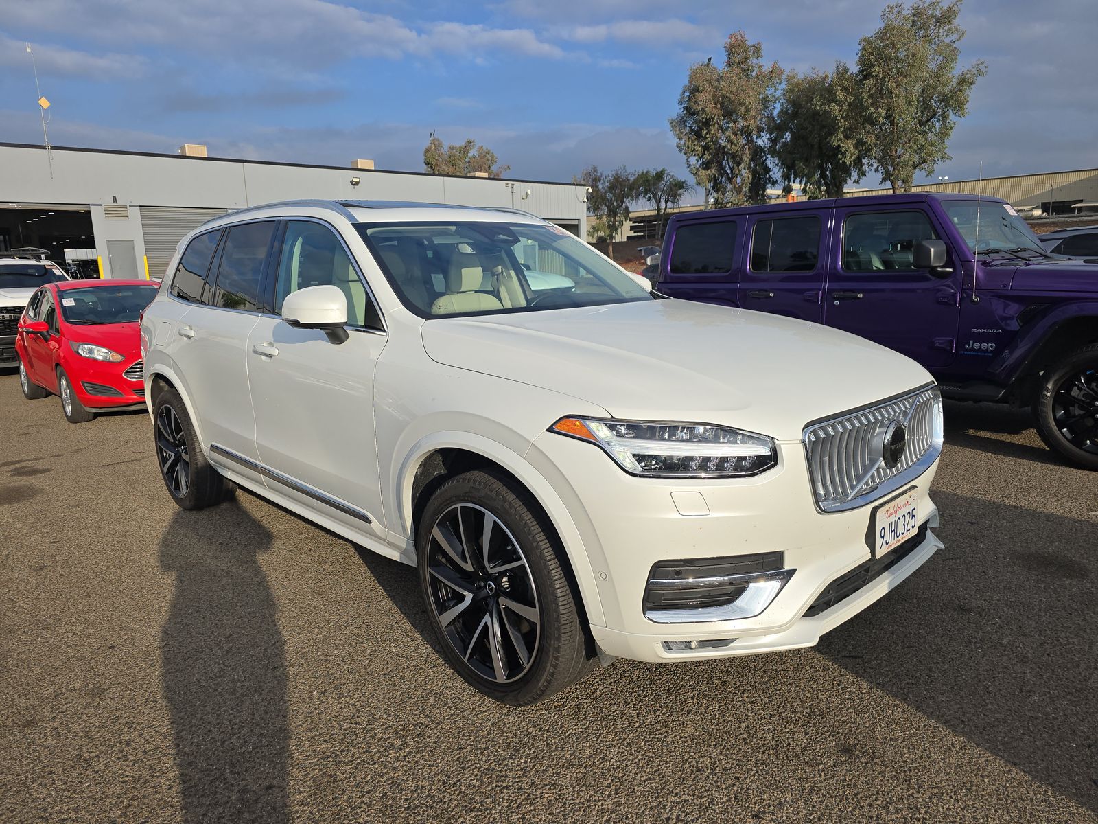 2024 Volvo XC90 B6 Plus AWD