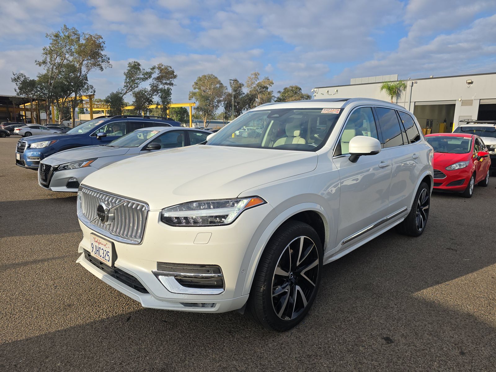 2024 Volvo XC90 B6 Plus AWD