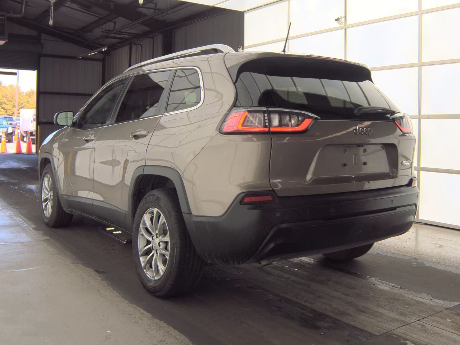 2021 Jeep Cherokee Latitude Plus FWD