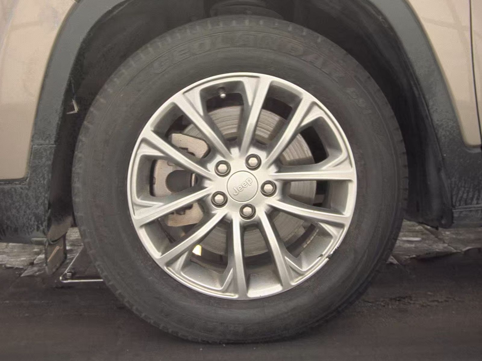 2021 Jeep Cherokee Latitude Plus FWD