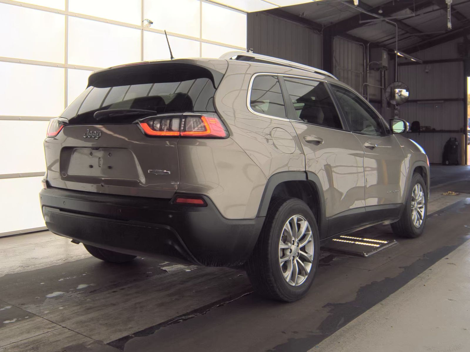 2021 Jeep Cherokee Latitude Plus FWD