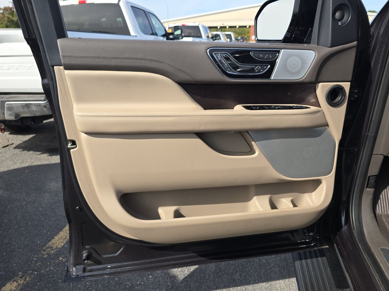 2023 Lincoln Navigator L Reserve AWD