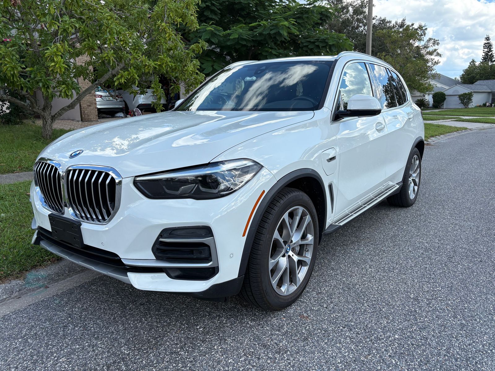 2023 BMW X5 xDrive45e AWD