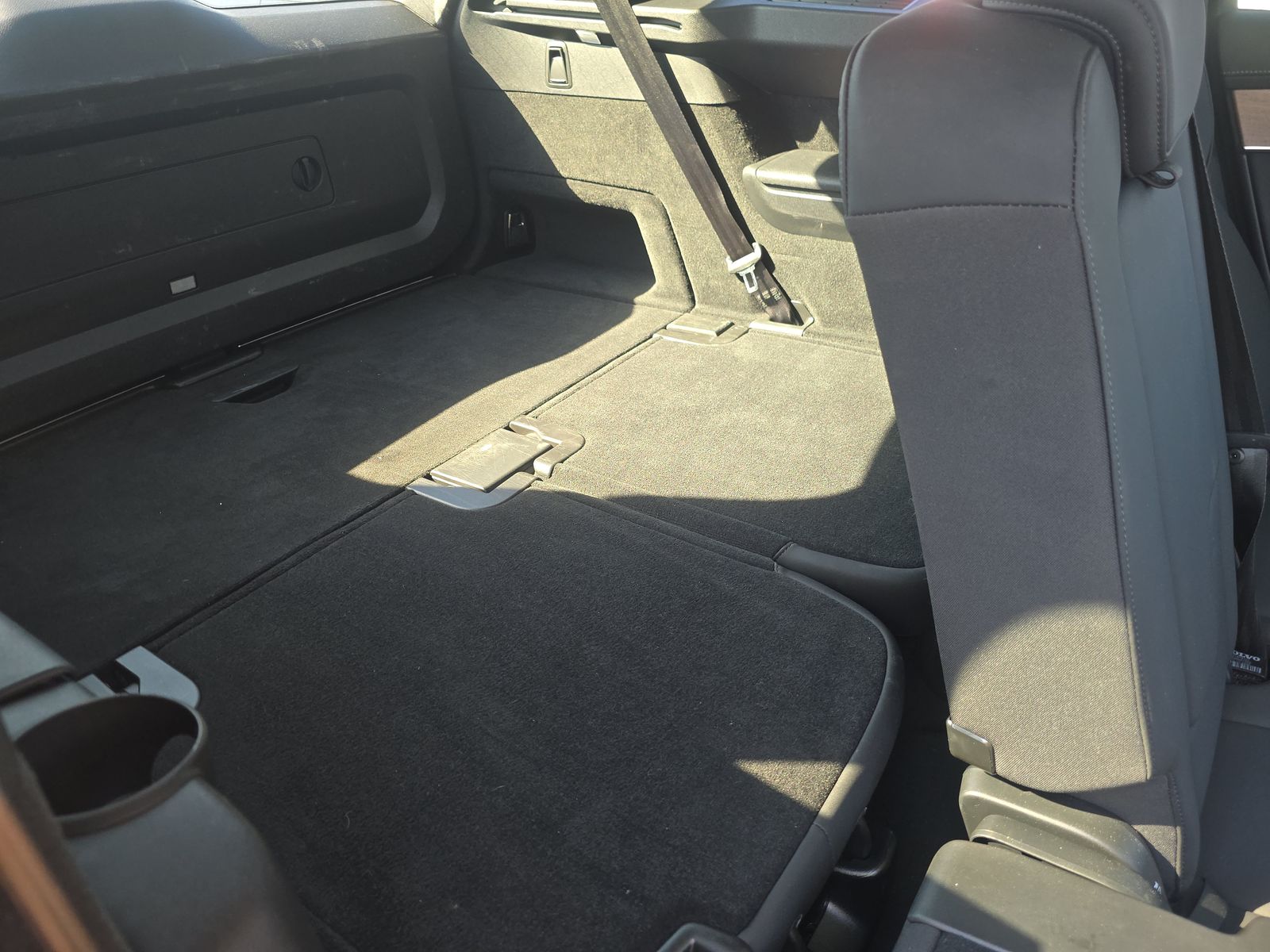 2025 Volvo XC90 B6 Plus AWD