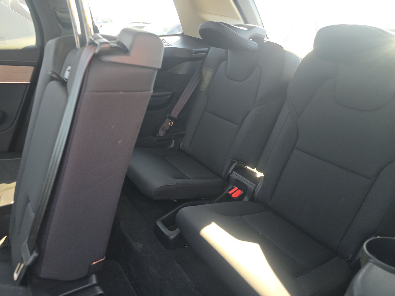 2025 Volvo XC90 B6 Plus AWD