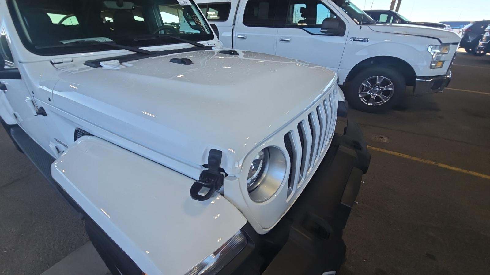 2022 Jeep Wrangler Unlimited Sahara AWD