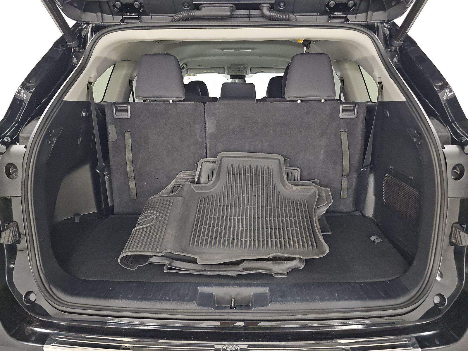 2023 Toyota Highlander Hybrid LE AWD