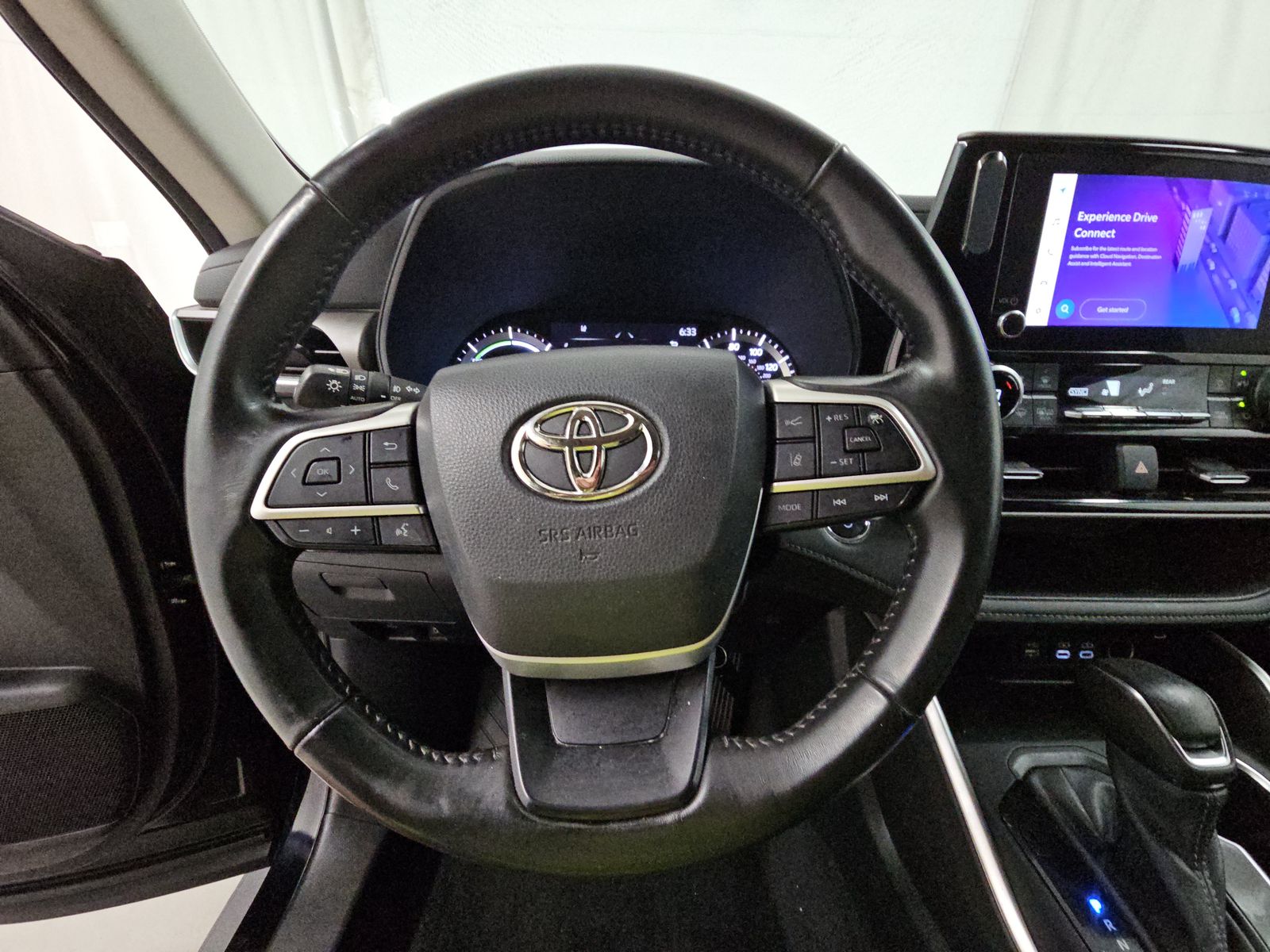 2023 Toyota Highlander Hybrid LE AWD