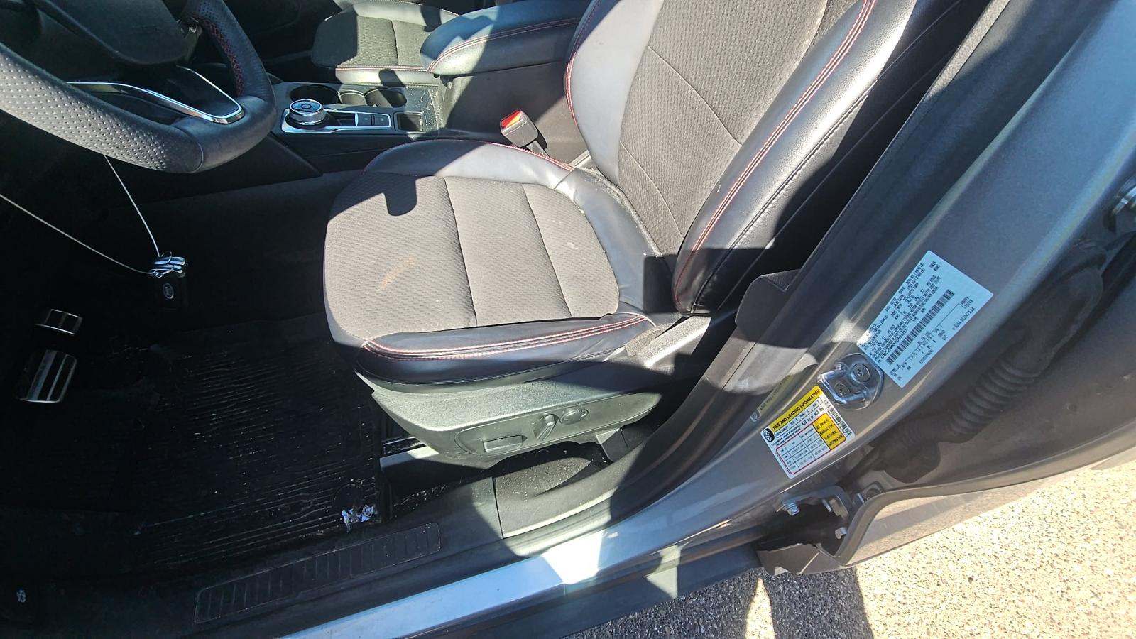 2023 Ford Escape ST-Line AWD