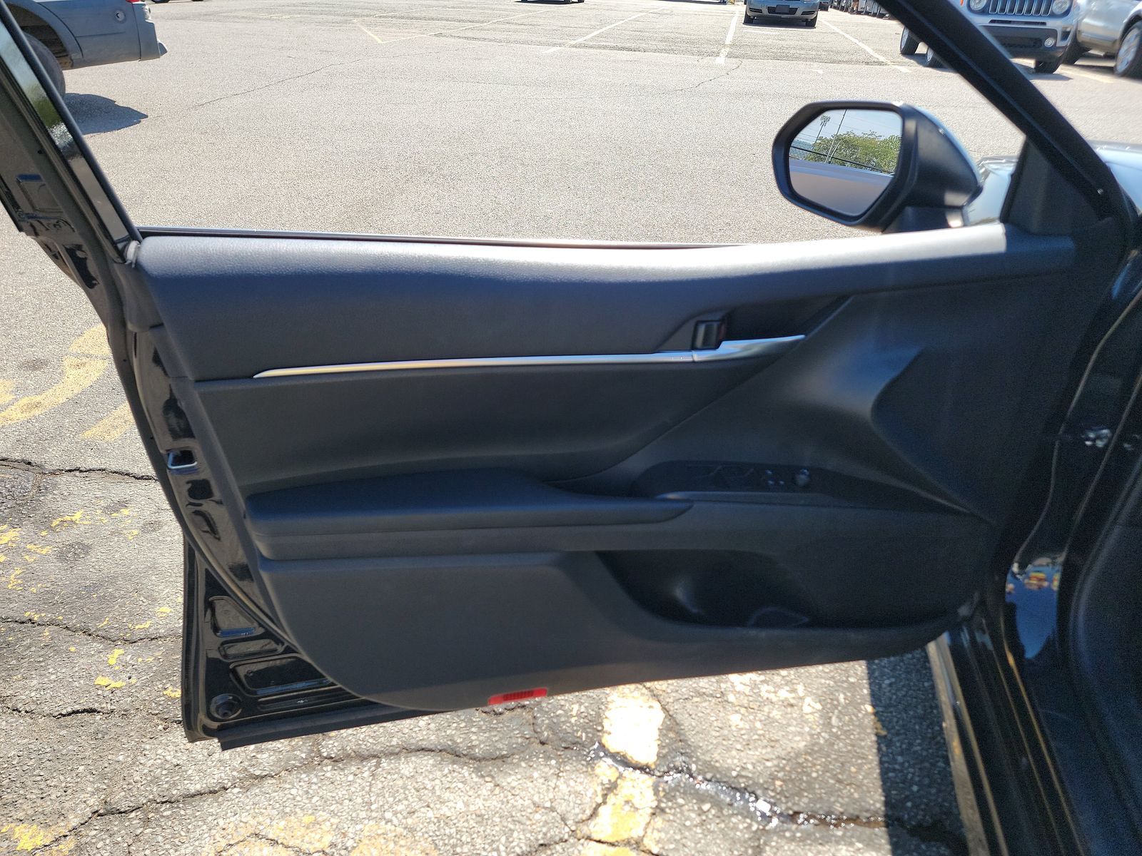 2024 Toyota Camry SE FWD