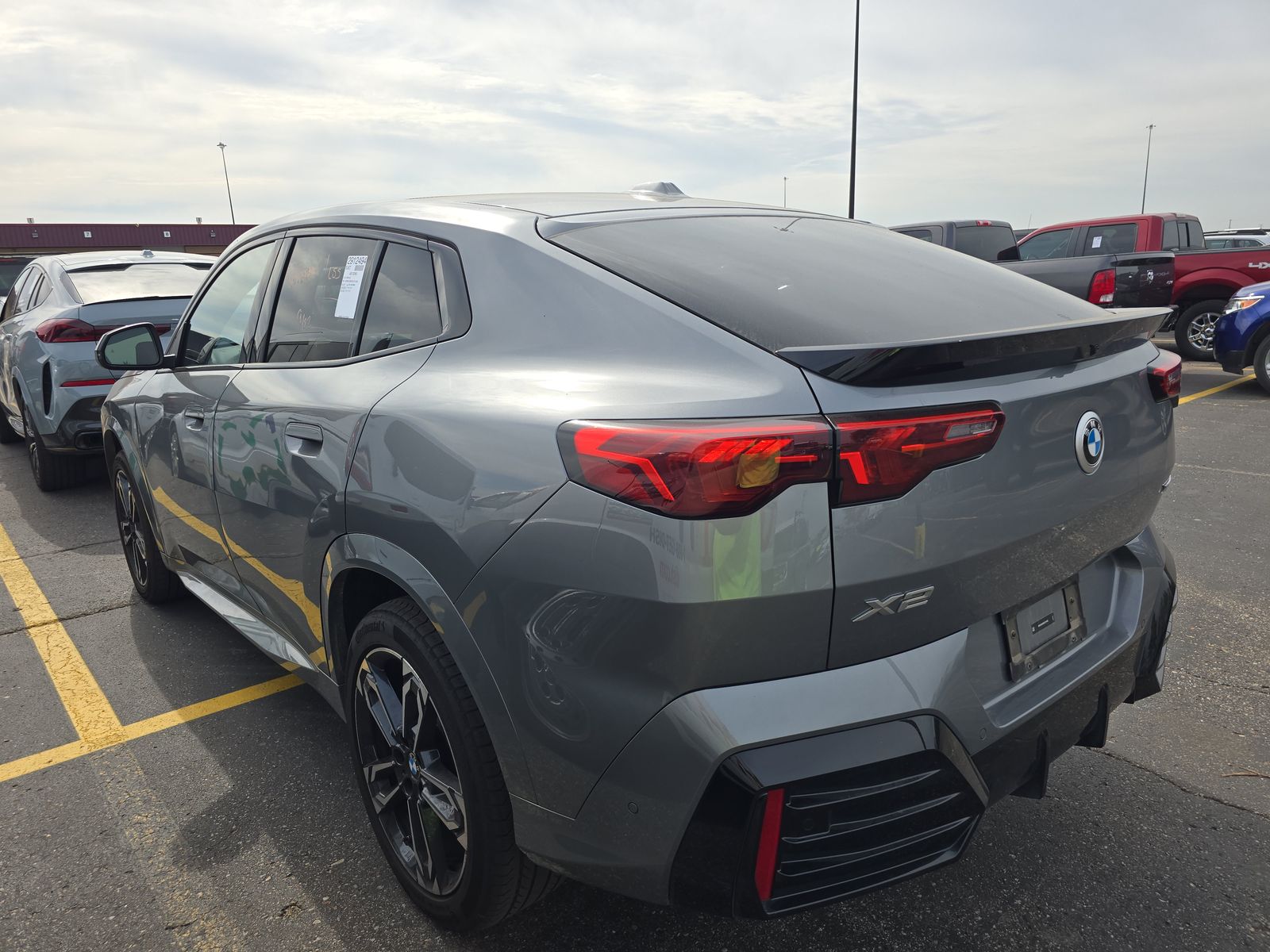 2025 BMW X2 xDrive28i AWD