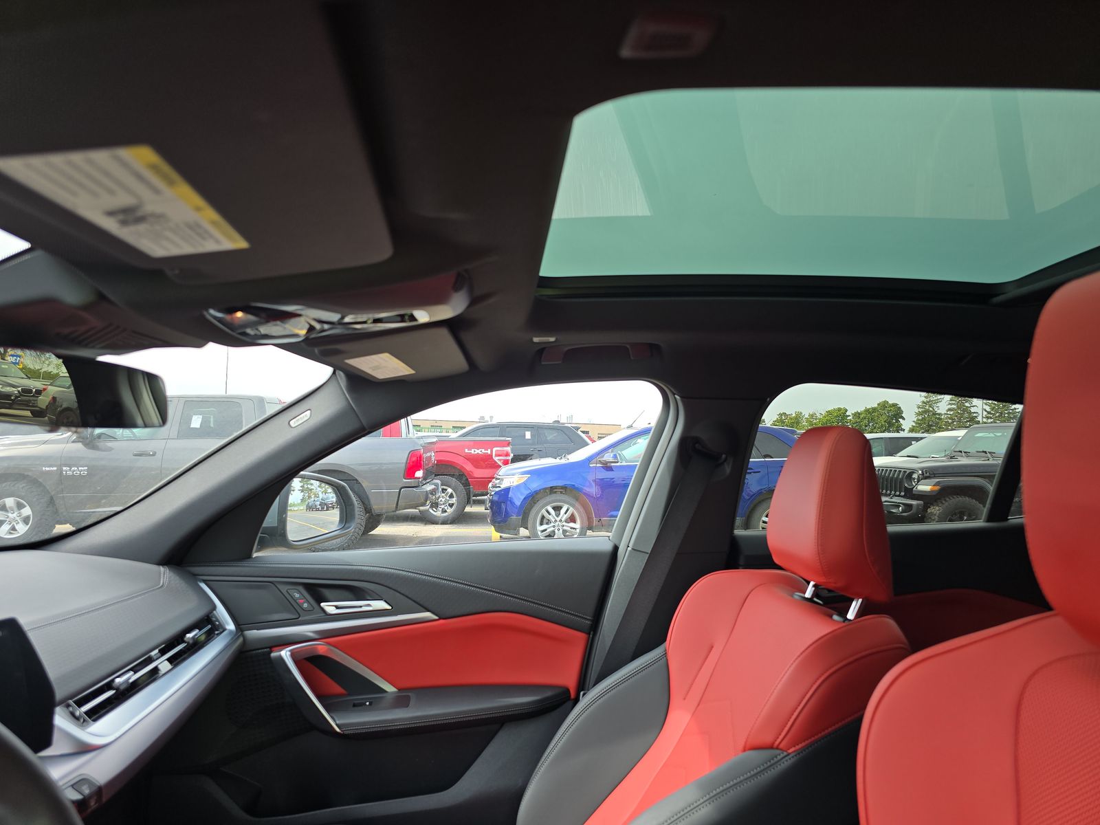 2025 BMW X2 xDrive28i AWD