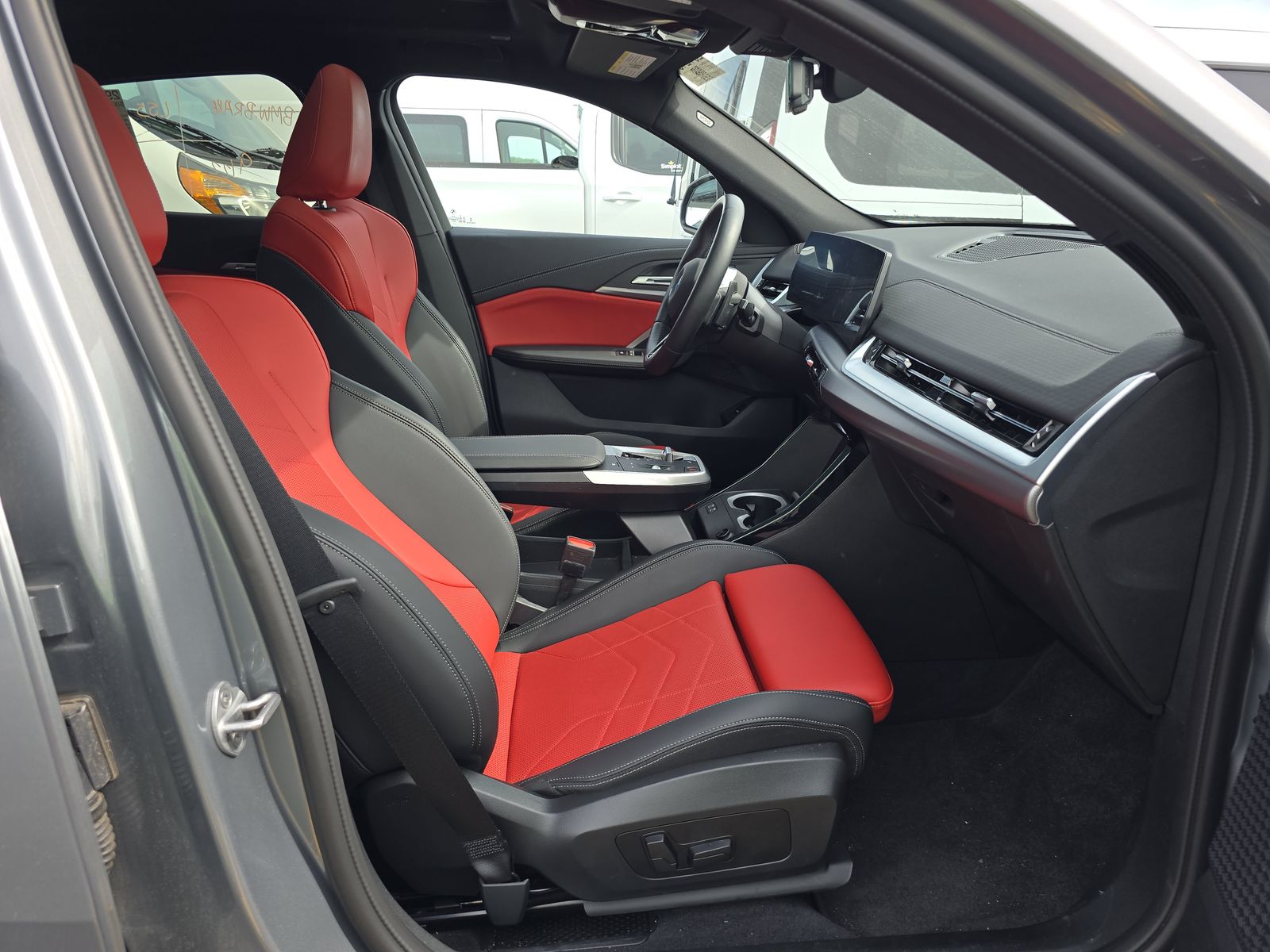 2025 BMW X2 xDrive28i AWD