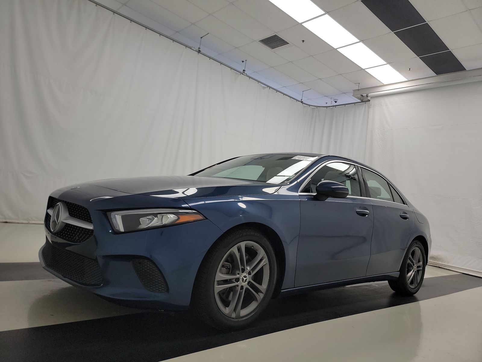 2020 Mercedes-Benz A 220