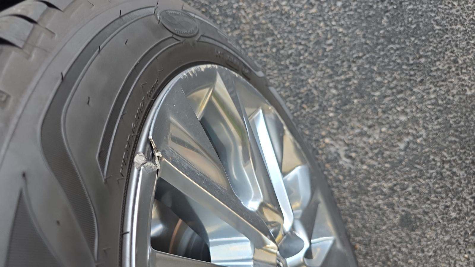 2021 Toyota Highlander Limited FWD