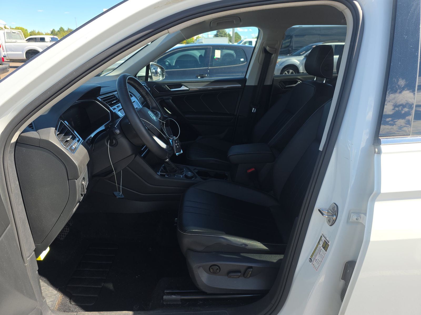 2022 Volkswagen Tiguan 2.0T SE AWD