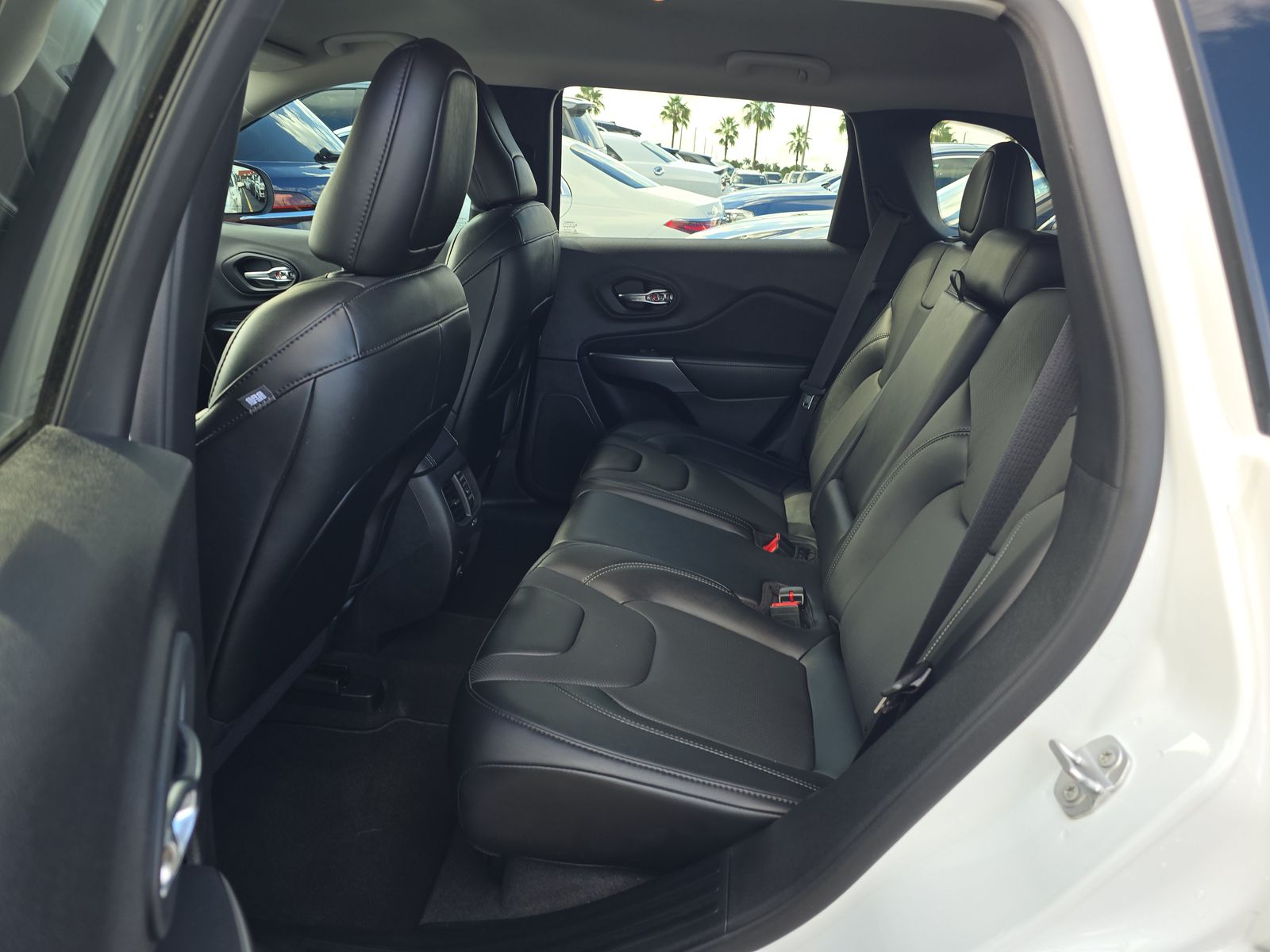 2022 Jeep Cherokee Latitude Lux AWD