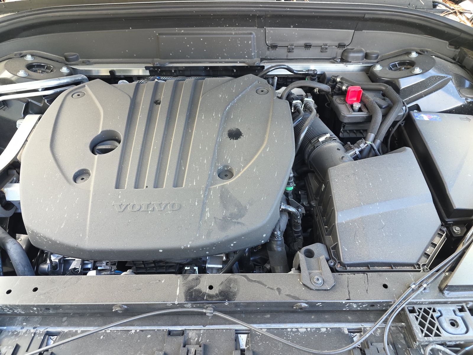 2025 Volvo XC60 B5 Plus AWD