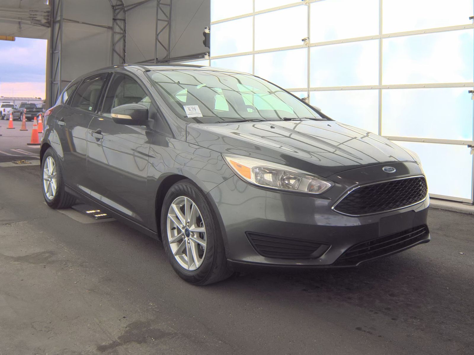 2016 Ford Focus SE FWD