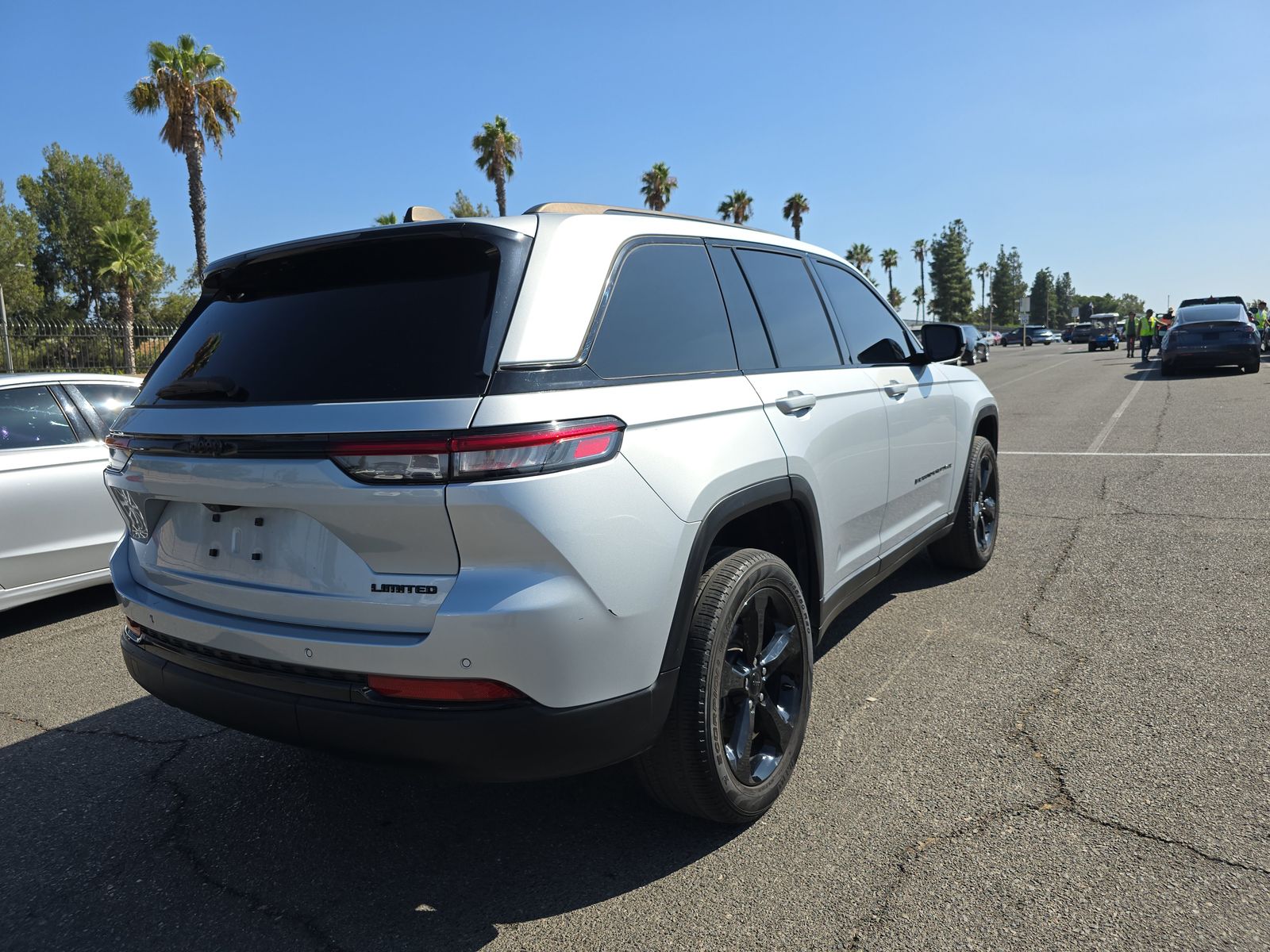 2023 Jeep Grand Cherokee Limited RWD