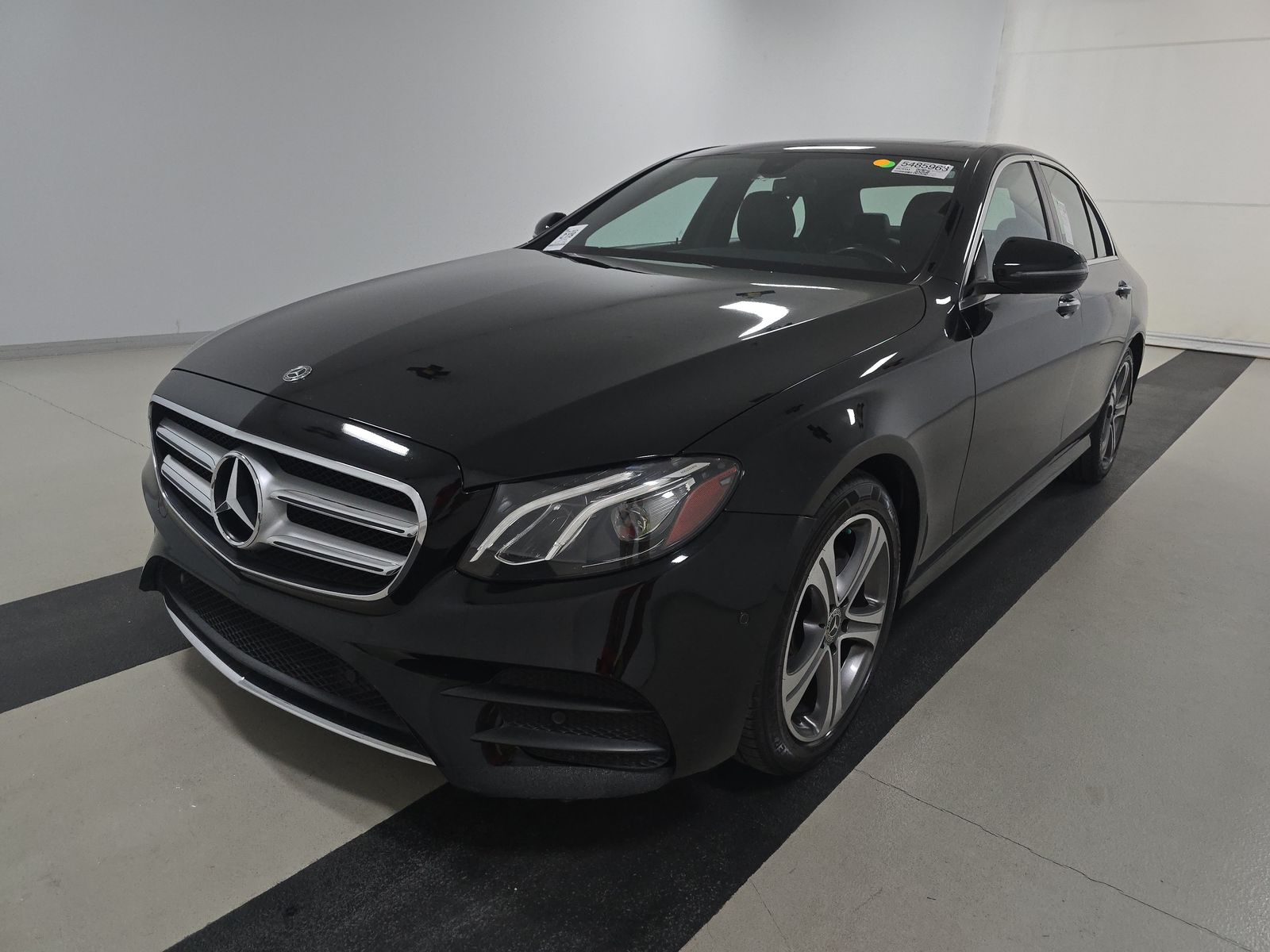 2018 Mercedes-Benz E 300 4MATIC Sedan