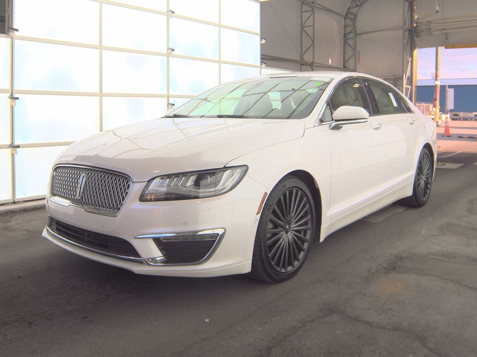 2017 Lincoln MKZ Reserve FWD