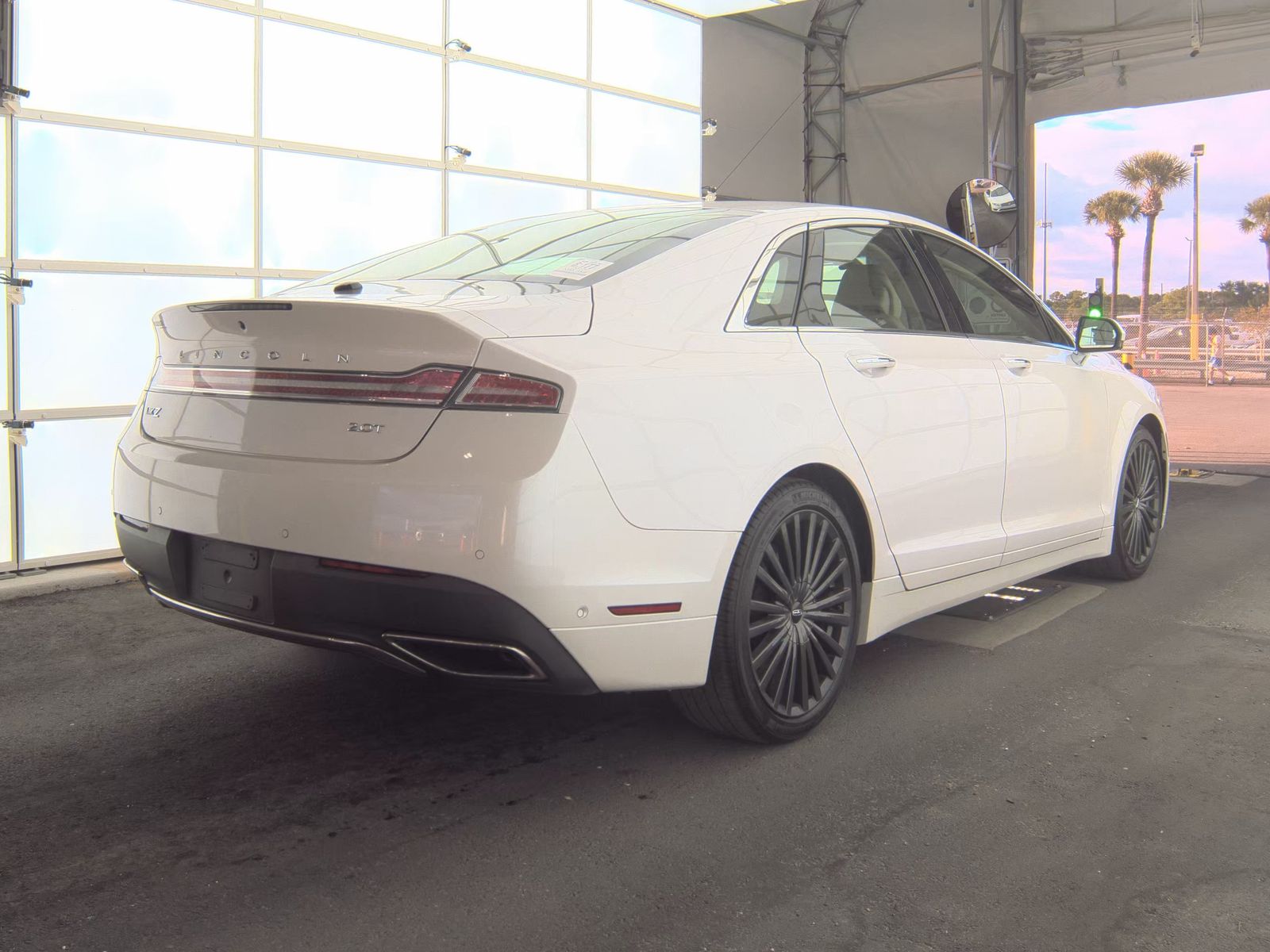 2017 Lincoln MKZ Reserve FWD