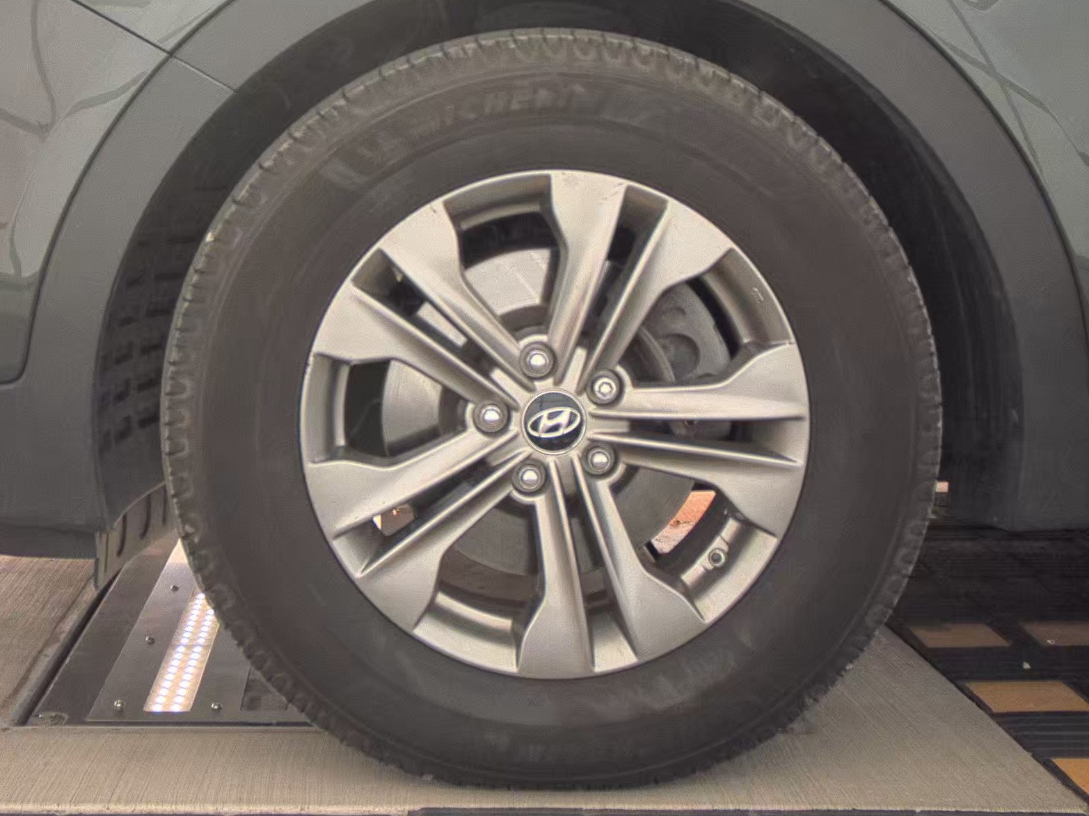 2014 Hyundai Santa Fe Sport Base AWD