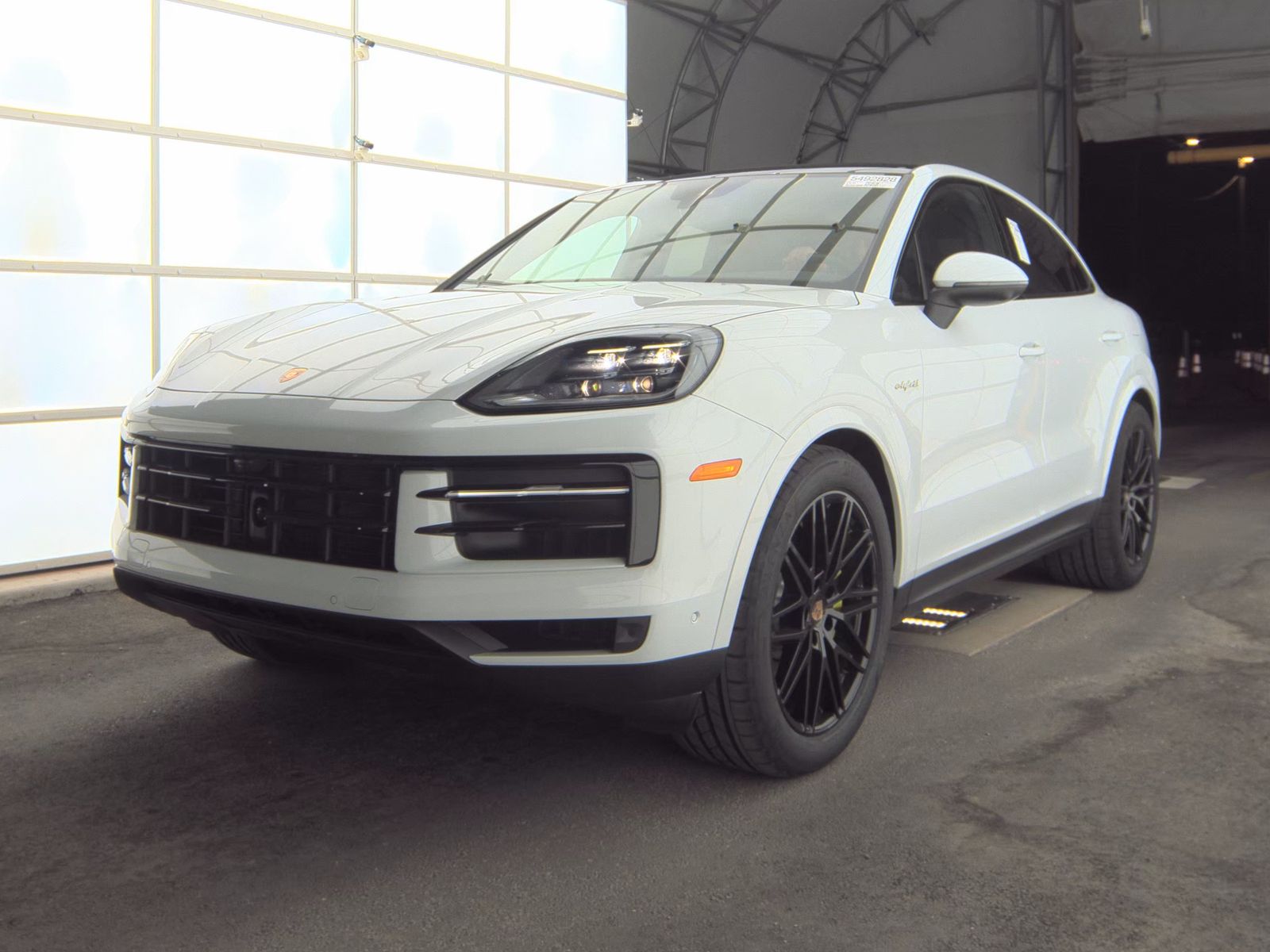 2025 Porsche Cayenne E-Hybrid AWD