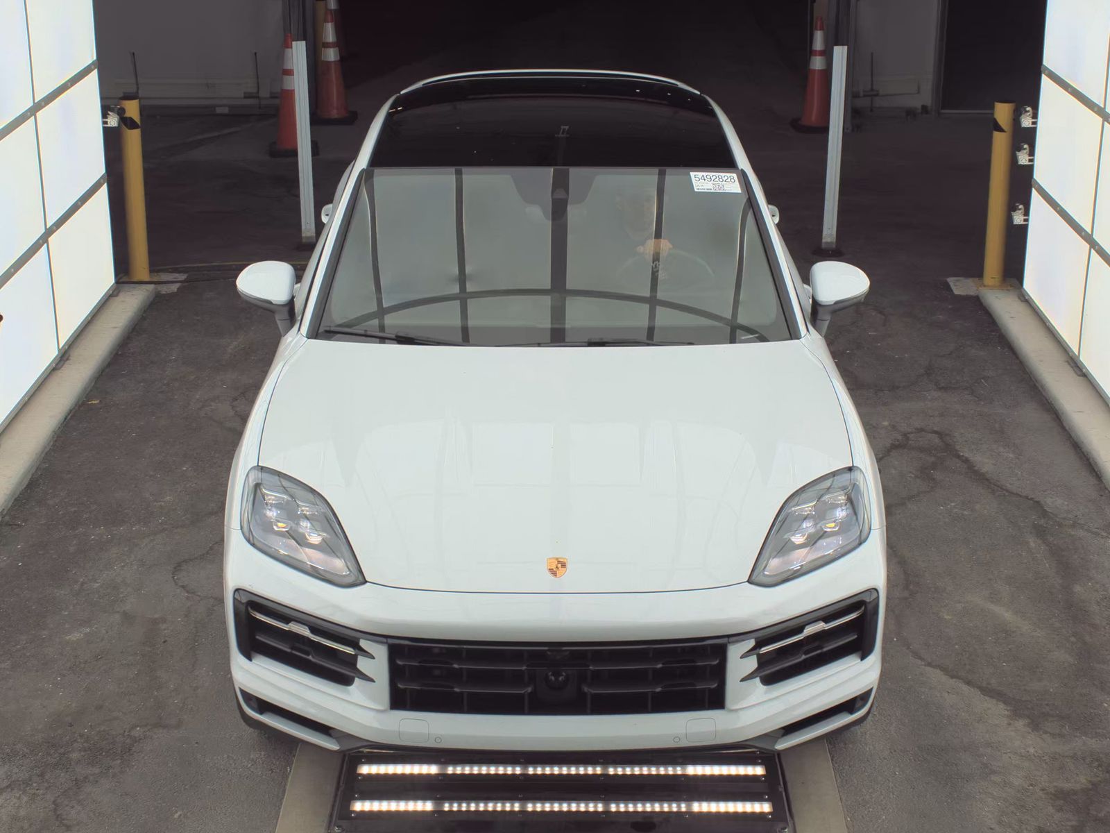 2025 Porsche Cayenne E-Hybrid AWD