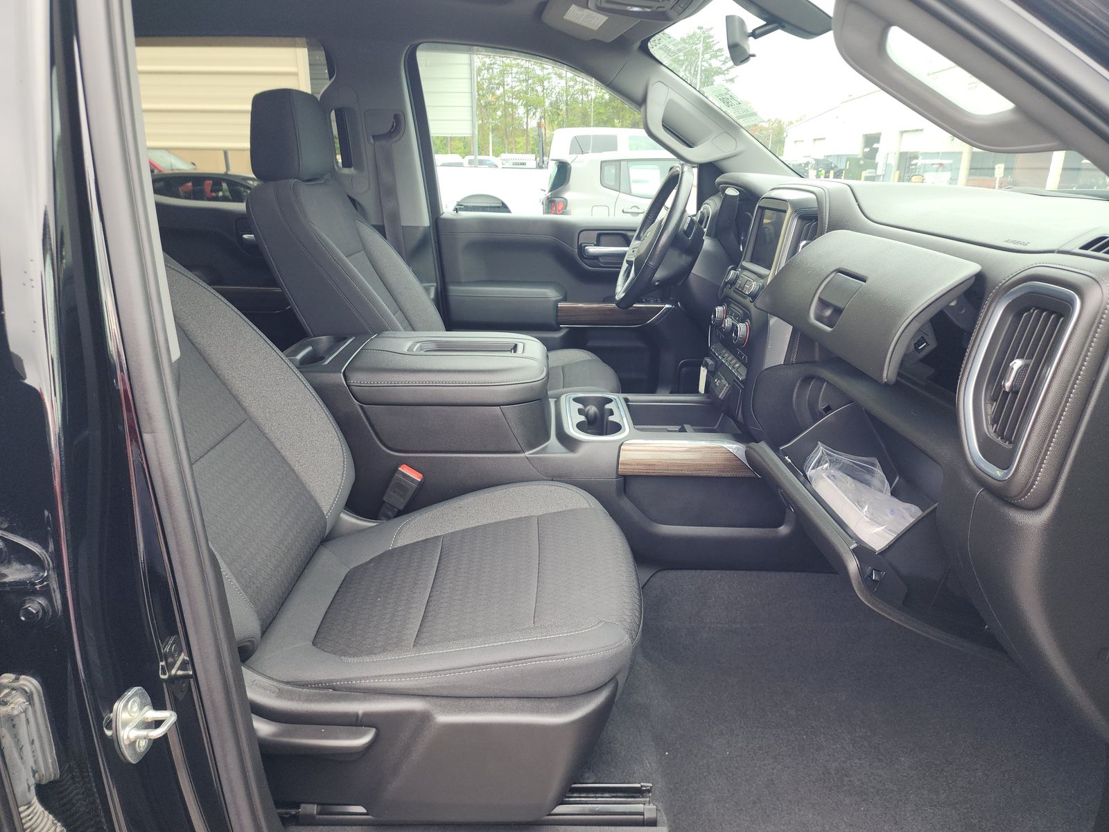 2020 Chevrolet Silverado 1500 RST AWD