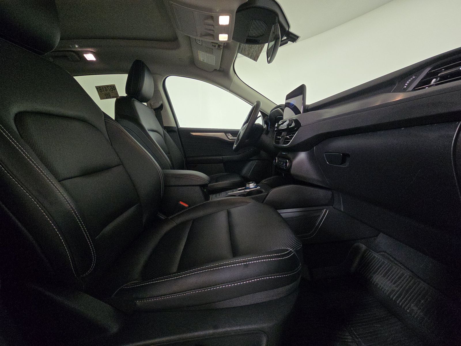 2022 Ford Escape Hybrid Titanium AWD