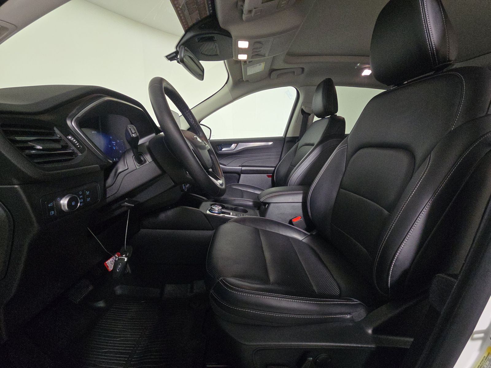 2022 Ford Escape Hybrid Titanium AWD