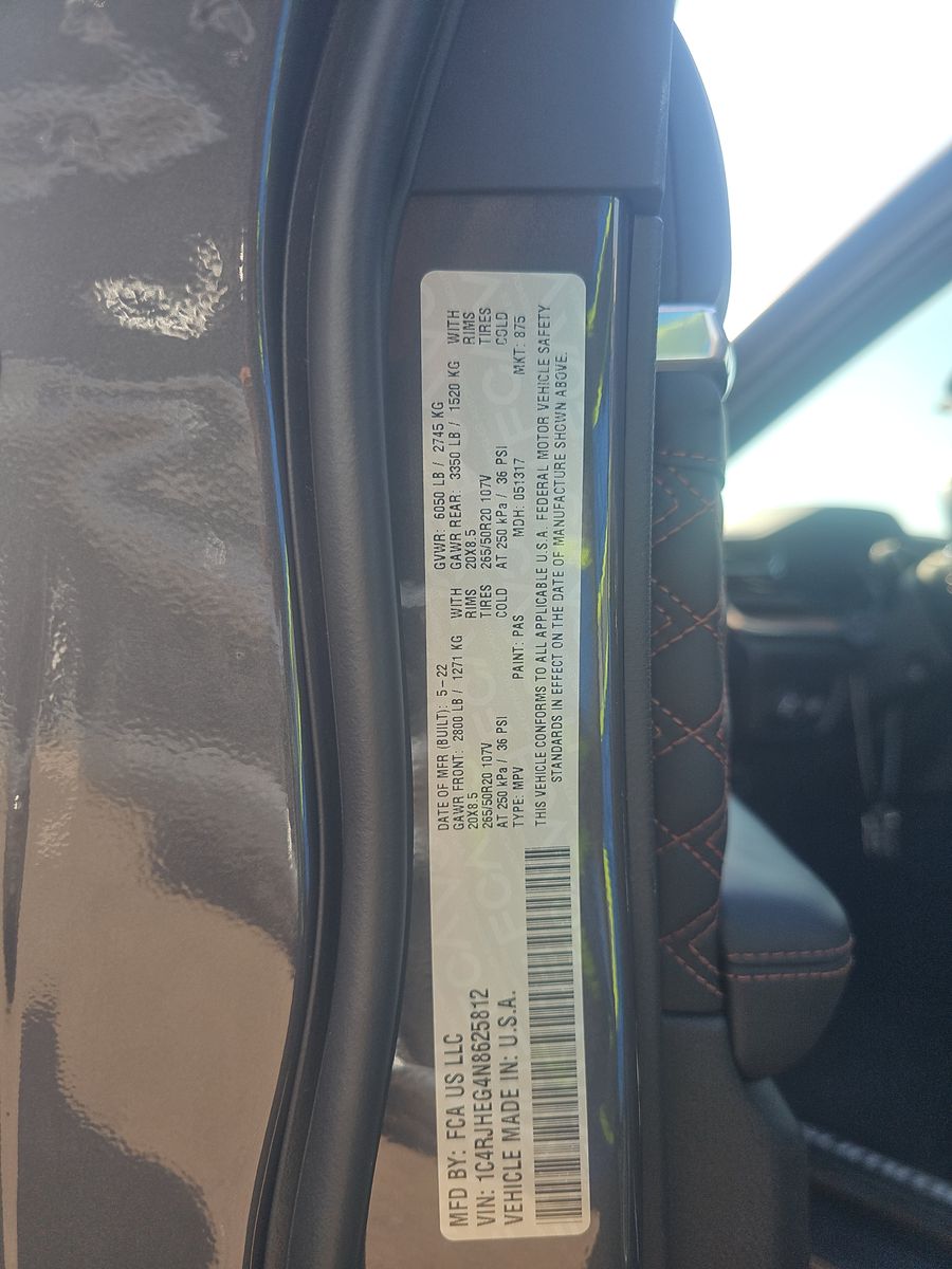 2022 Jeep Grand Cherokee Summit AWD