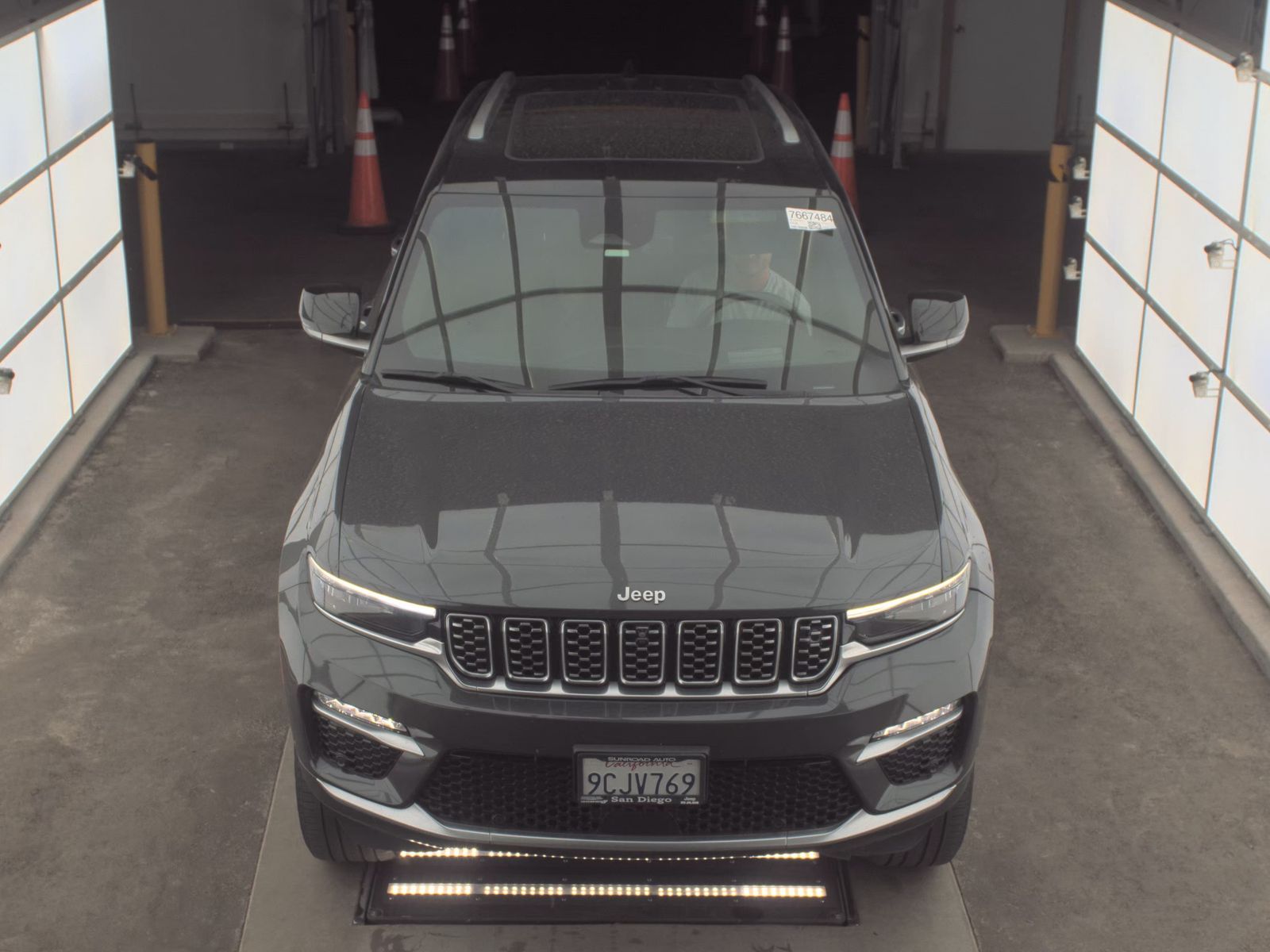 2022 Jeep Grand Cherokee Summit AWD