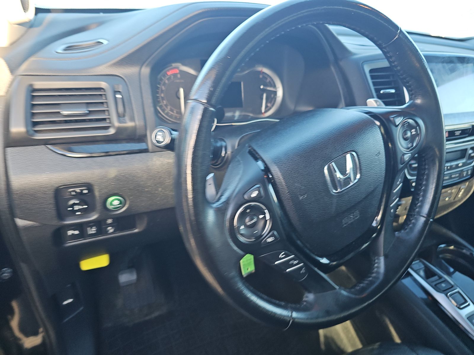 2016 Honda Pilot Touring FWD