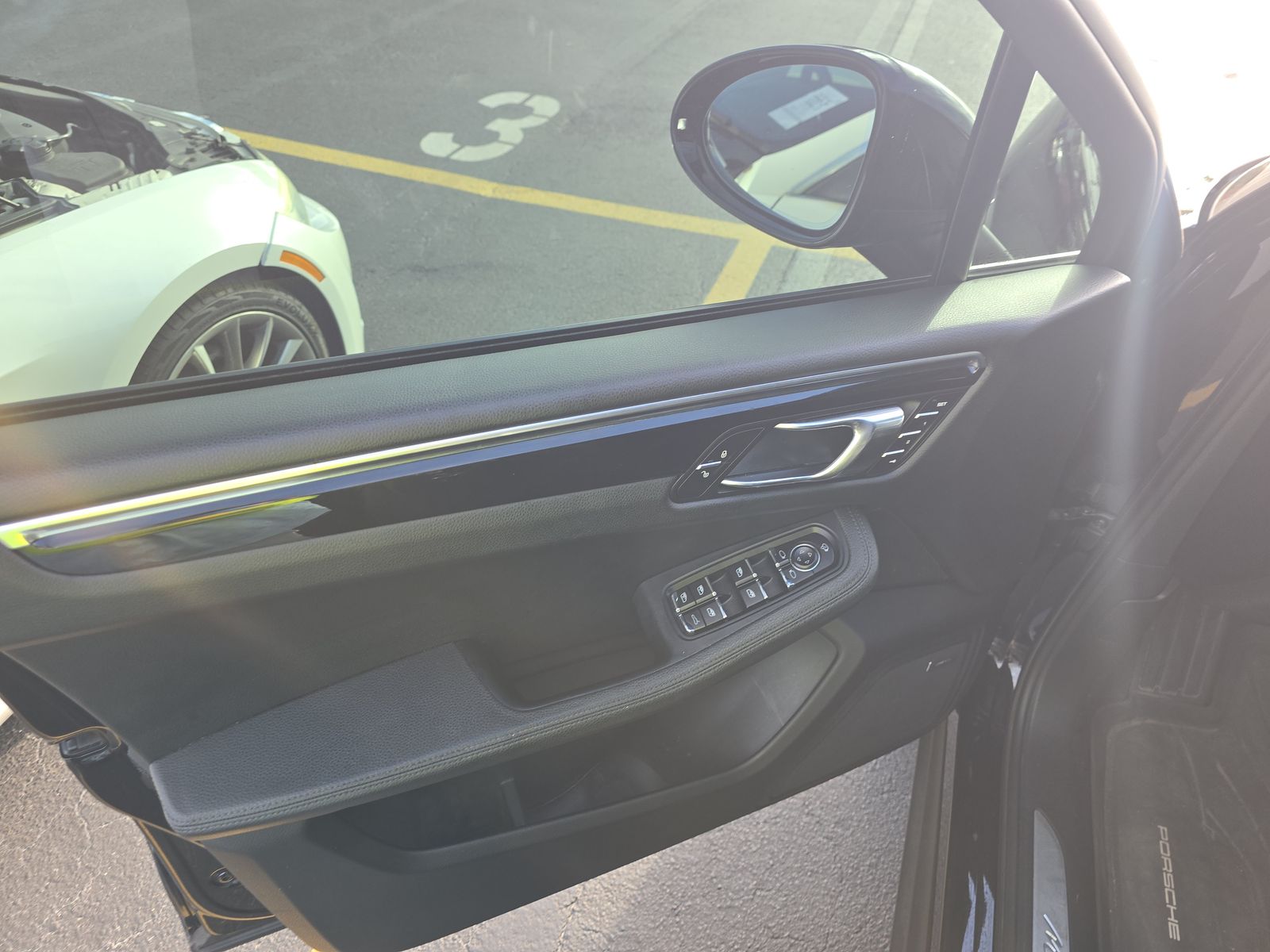 2015 Porsche Macan S AWD