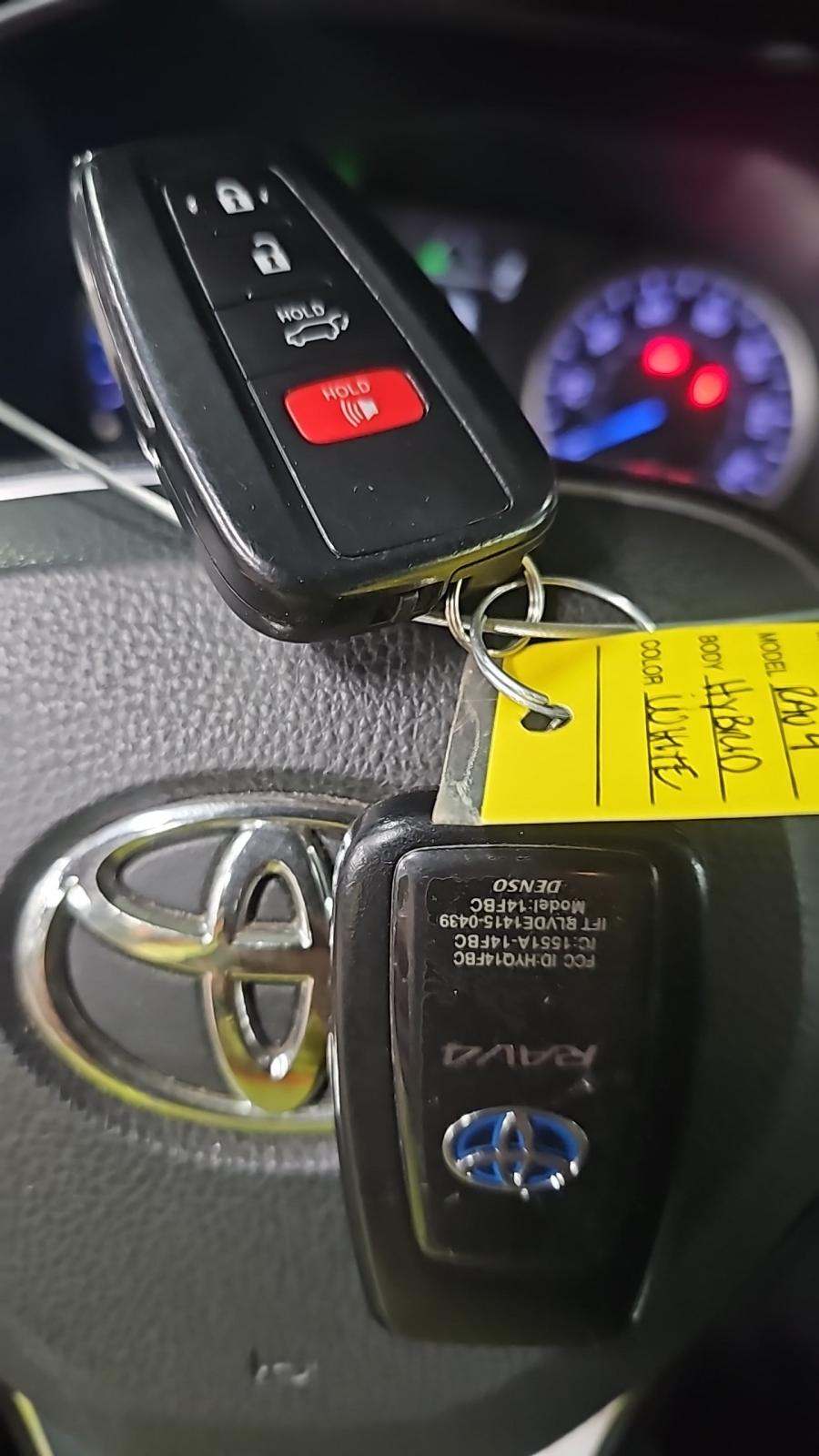 2020 Toyota RAV4 Hybrid XLE AWD