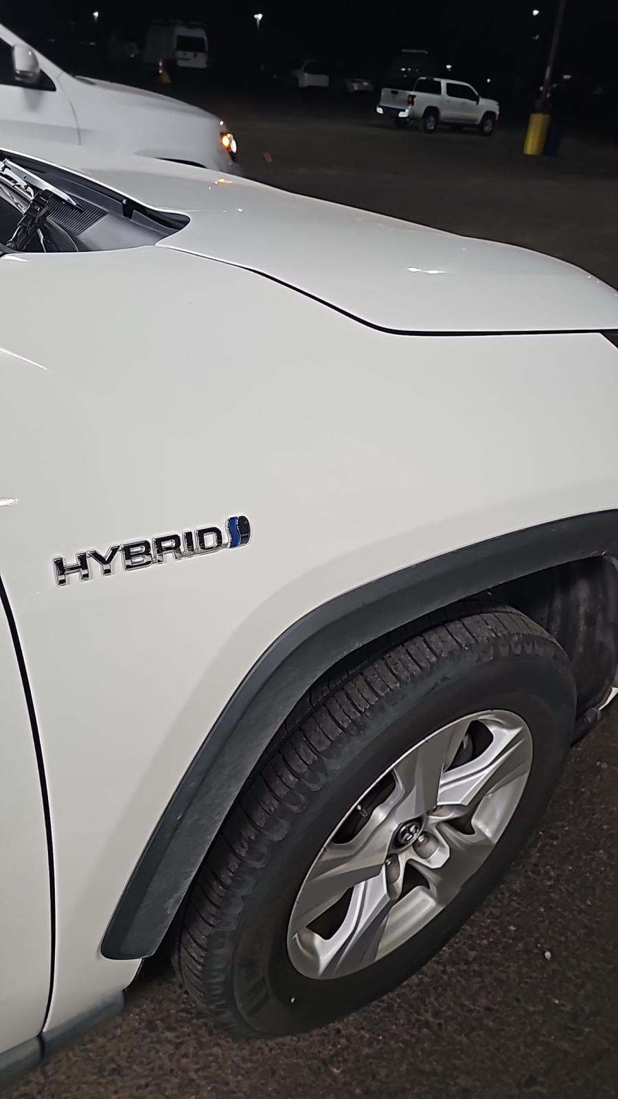 2020 Toyota RAV4 Hybrid XLE AWD