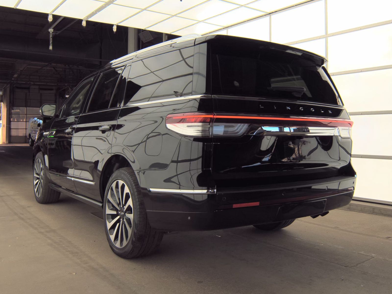 2023 Lincoln Navigator Reserve AWD