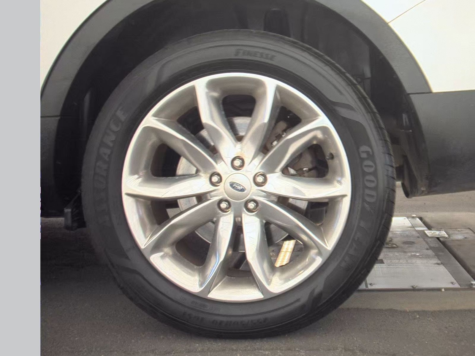 2014 Ford Explorer Limited FWD