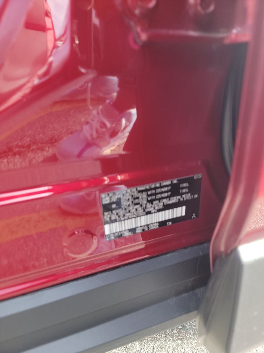 2024 Toyota RAV4 XLE FWD