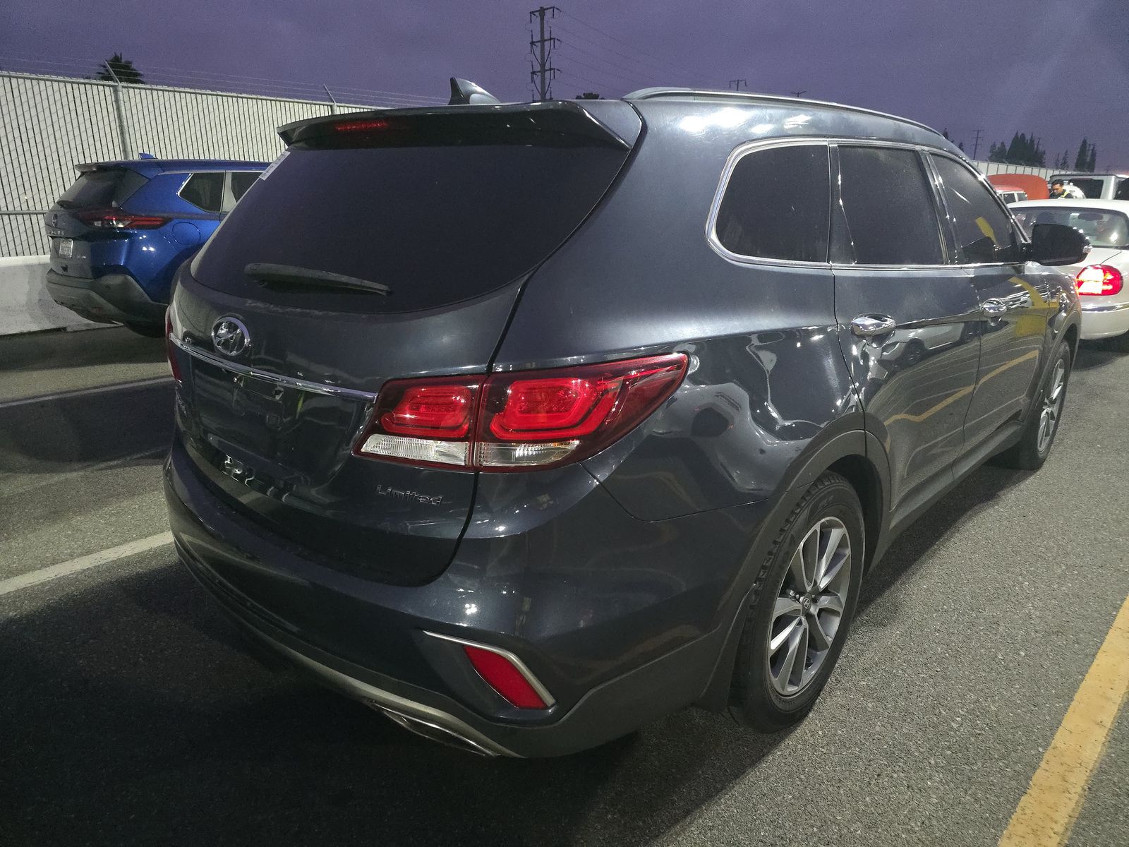 2017 Hyundai Santa Fe Limited FWD