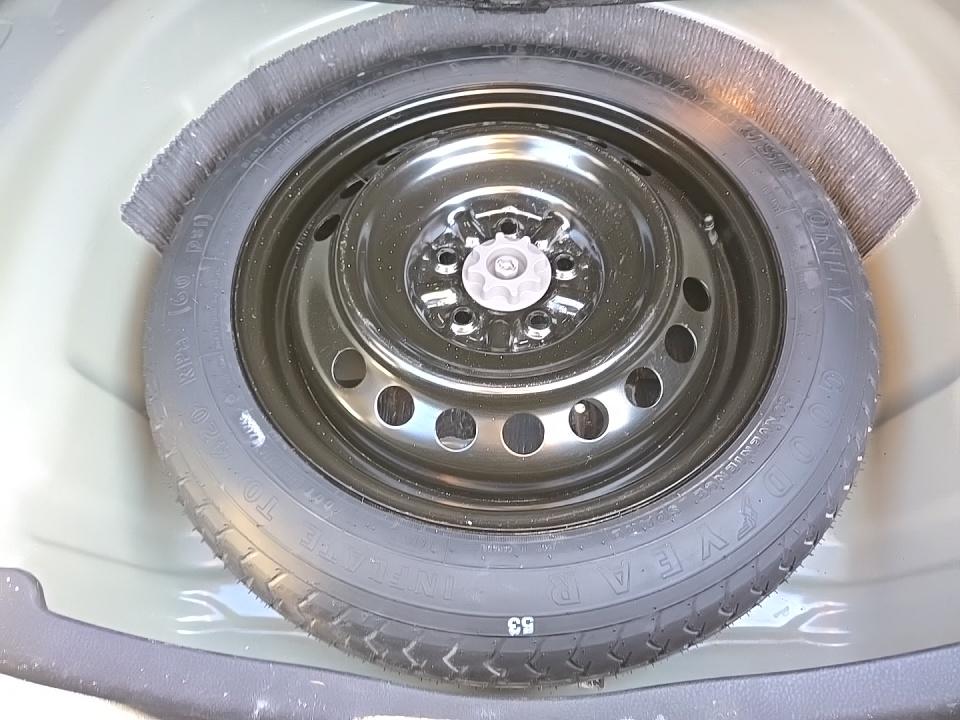 2025 Toyota Camry SE FWD