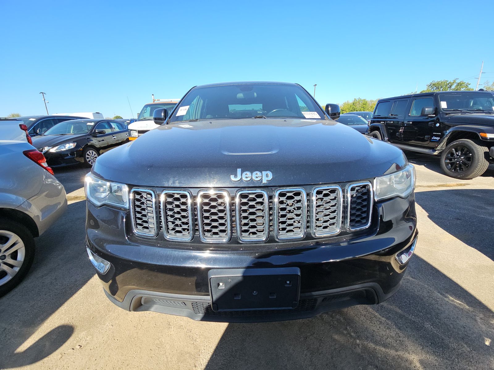 2019 Jeep Grand Cherokee Laredo E Edition AWD